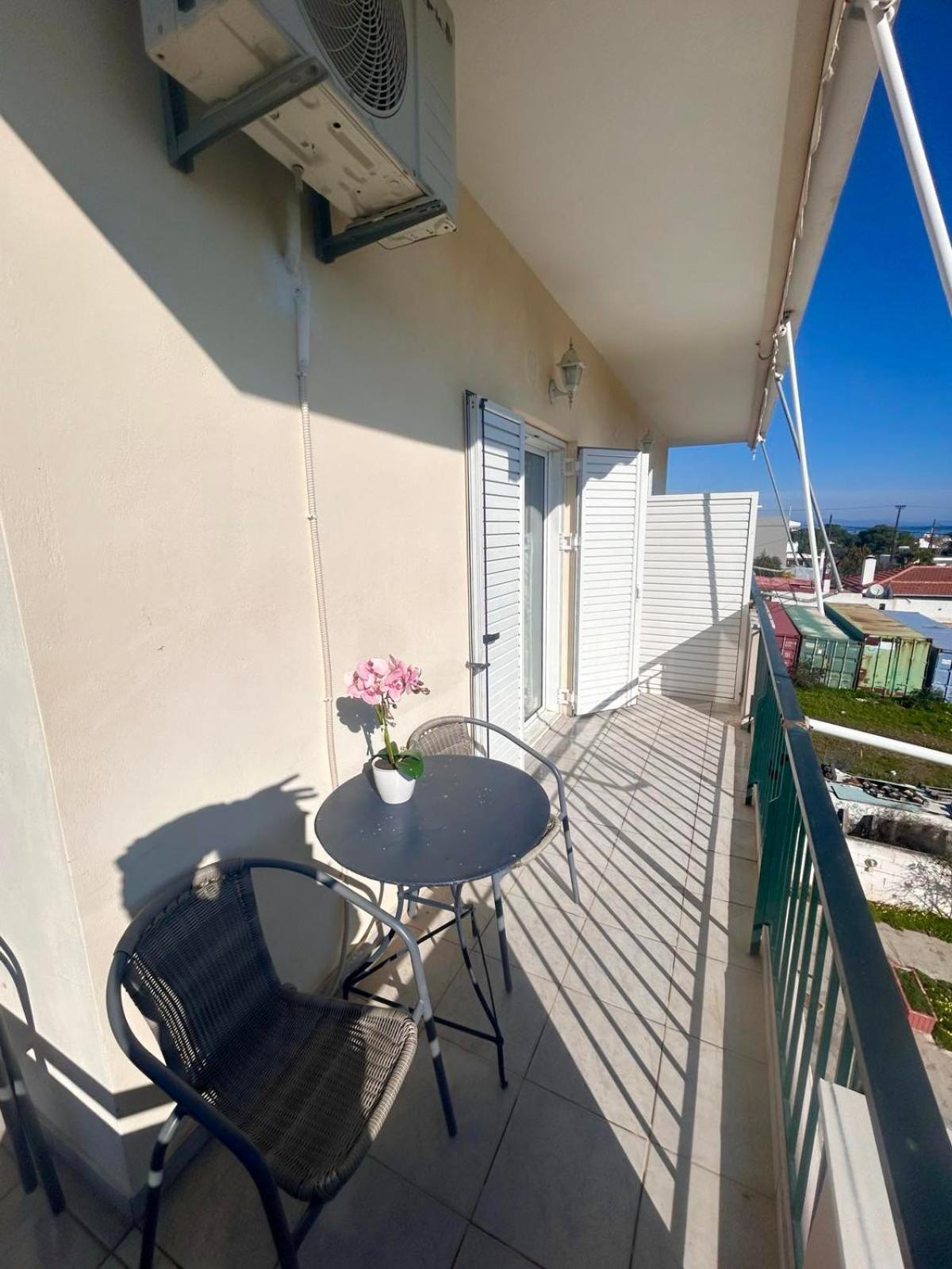 Aktis Apartment Near Airport Artemida  Exterior foto